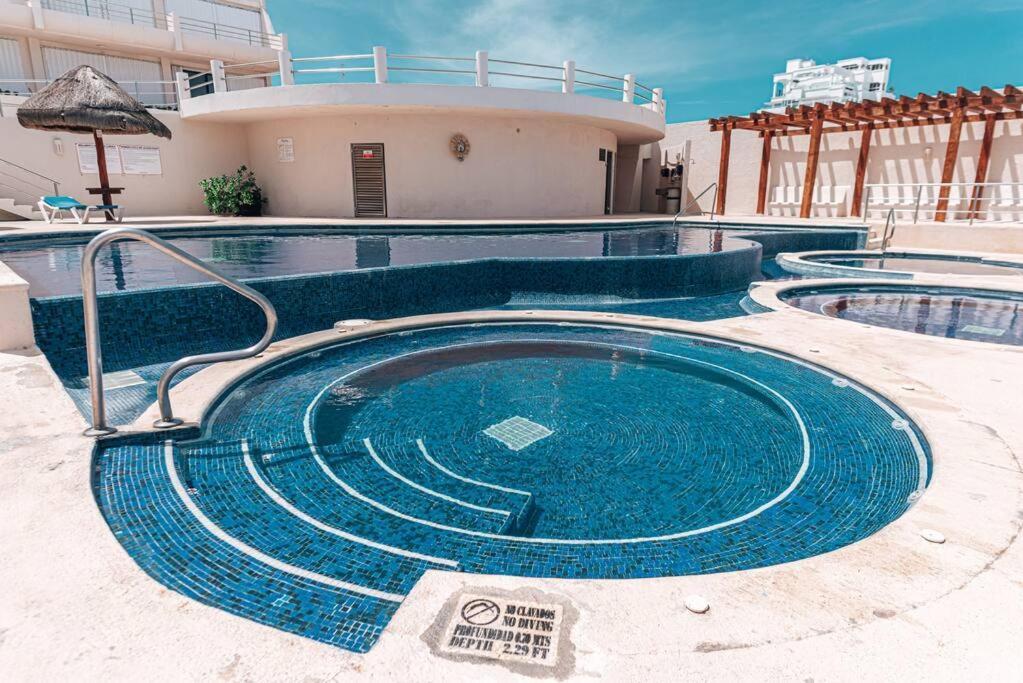 Ocean View Apartment, Best Beach Area, 3 Bedrooms Cancún Zewnętrze zdjęcie